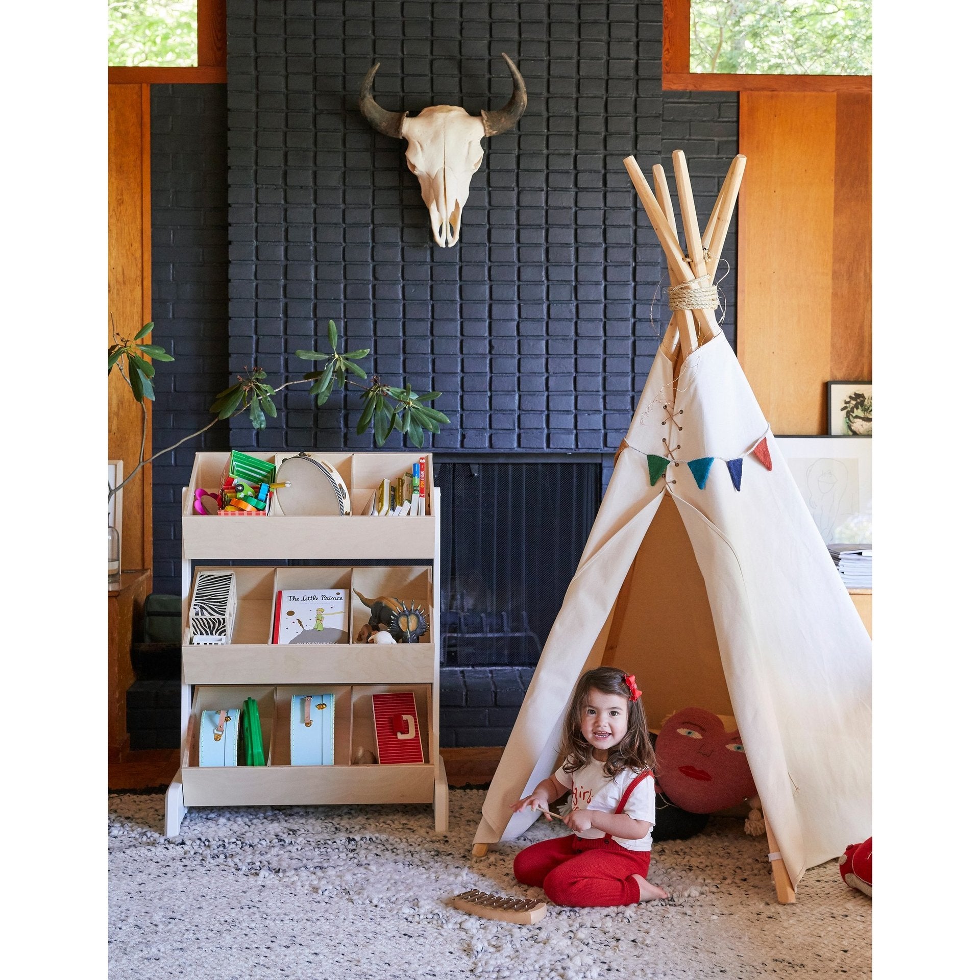 Regál na hračky / knihovna OEUF NYC Toy Store | Stylové doplňky pro děti a ženy | Lavly.cz