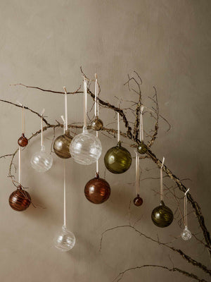 Vianočné ozdoby FERM LIVING Twirl Ornaments "M" 4 kusy