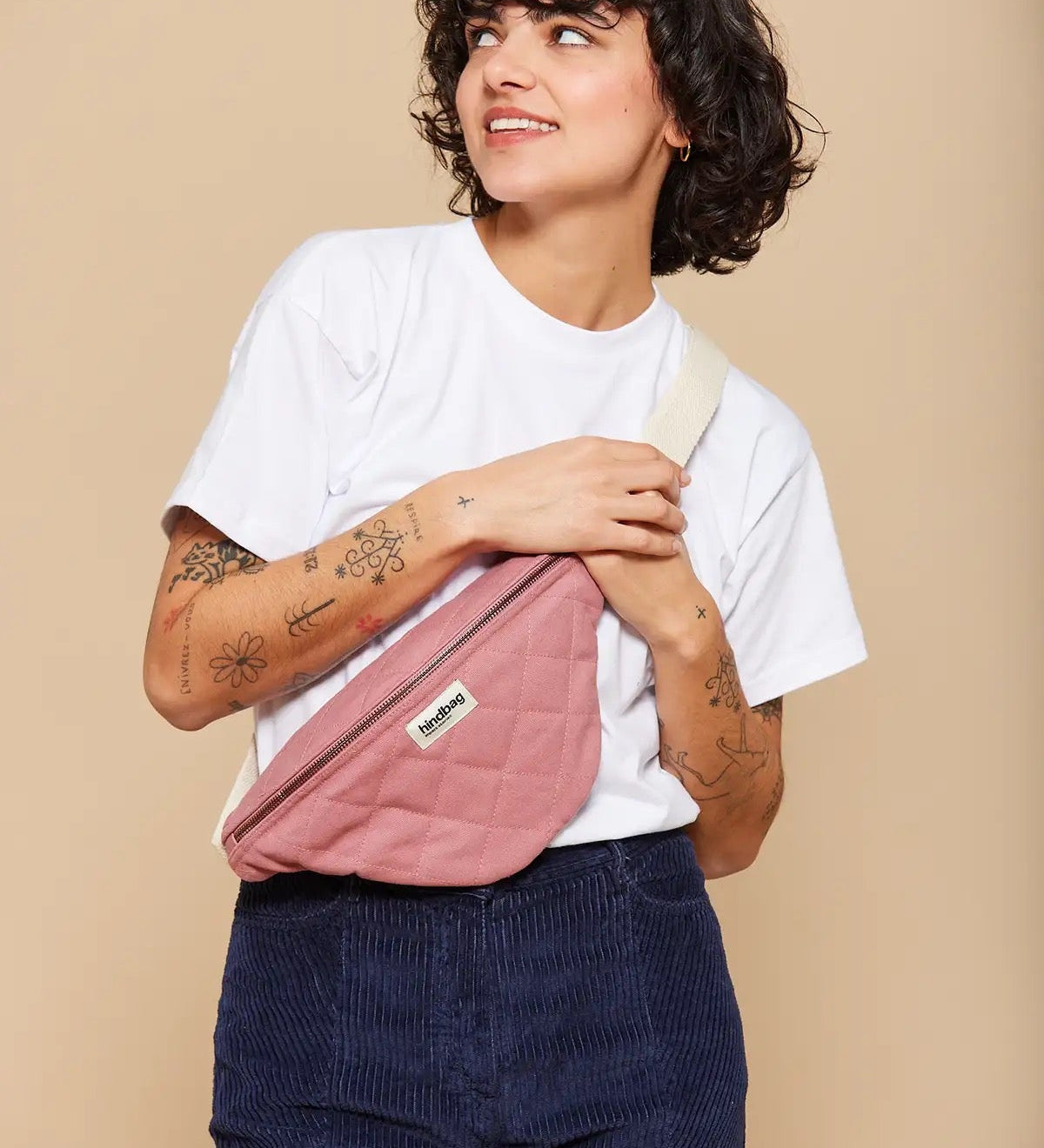 Crossbody ledvinka HINDBAG Olivia Quilted Blush Pink | Lavly.cz