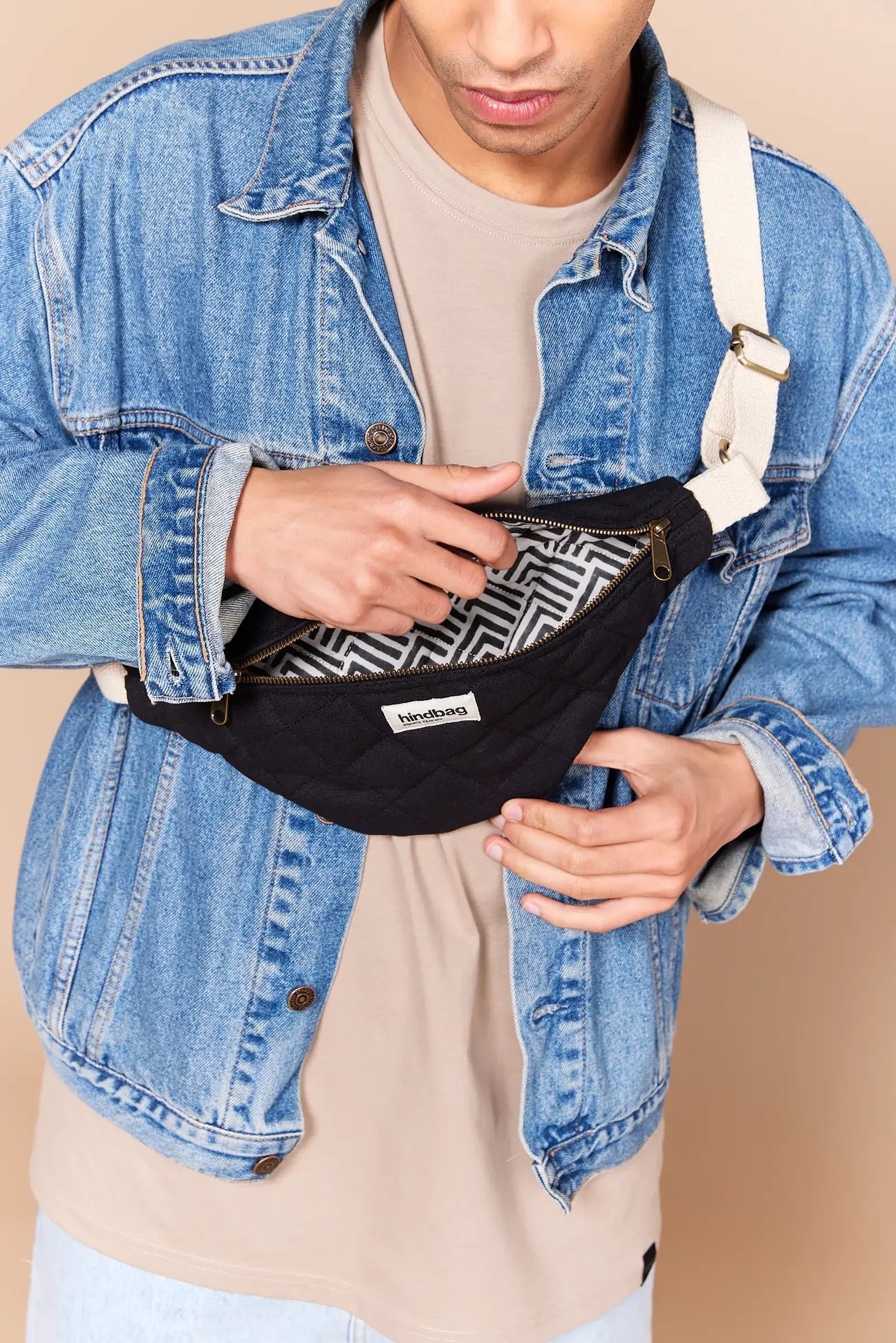 Crossbody ledvinka HINDBAG Olivia Quilted Black | Lavly.cz