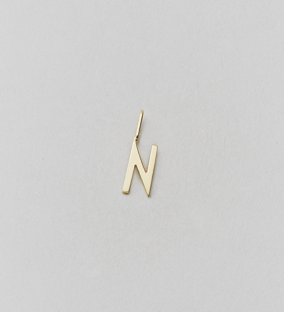 Zlatý přívěsek Písmeno A-Z - 10 mm DESIGN LETTERS - Lavly