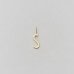 Zlatý přívěsek Písmeno A-Z - 10 mm DESIGN LETTERS - Lavly