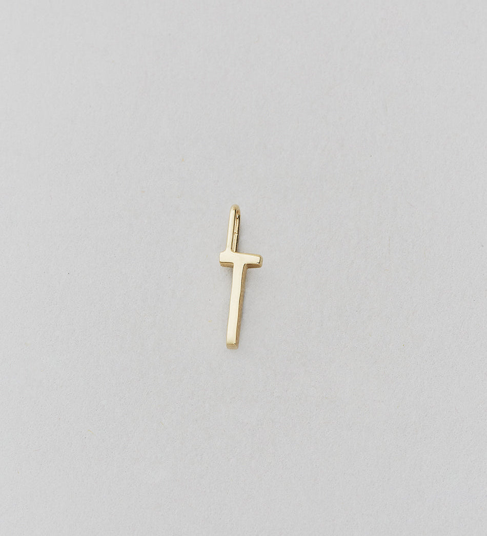 Zlatý přívěsek Písmeno A-Z - 10 mm DESIGN LETTERS - Lavly