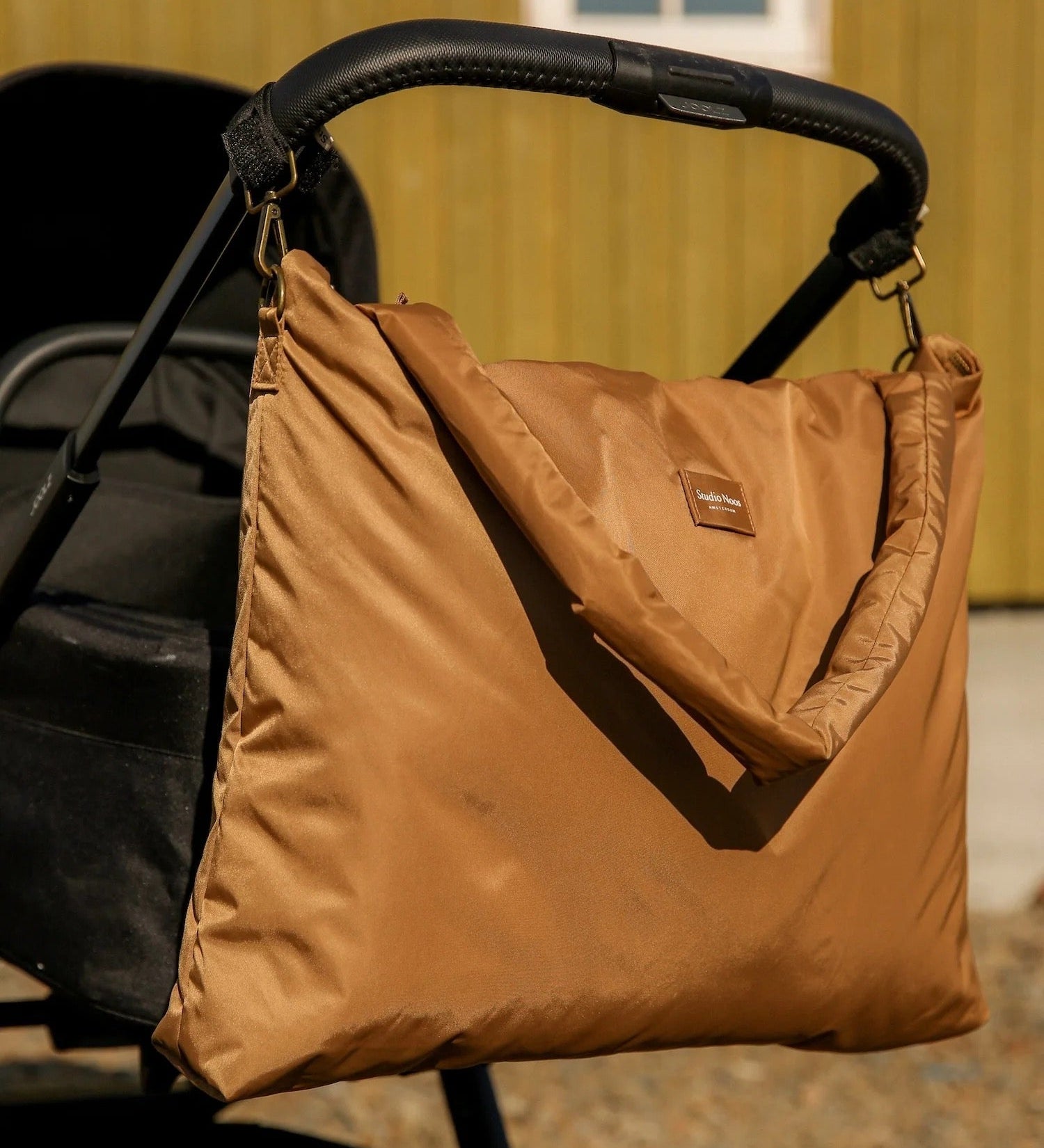 Přebalovací taška STUDIO NOOS Brown Technical Puffy | Lavly.cz