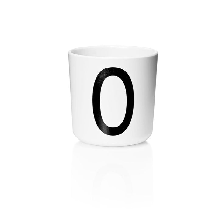 Detský personalizovaný téglik s písmenom DESIGN LETTERS