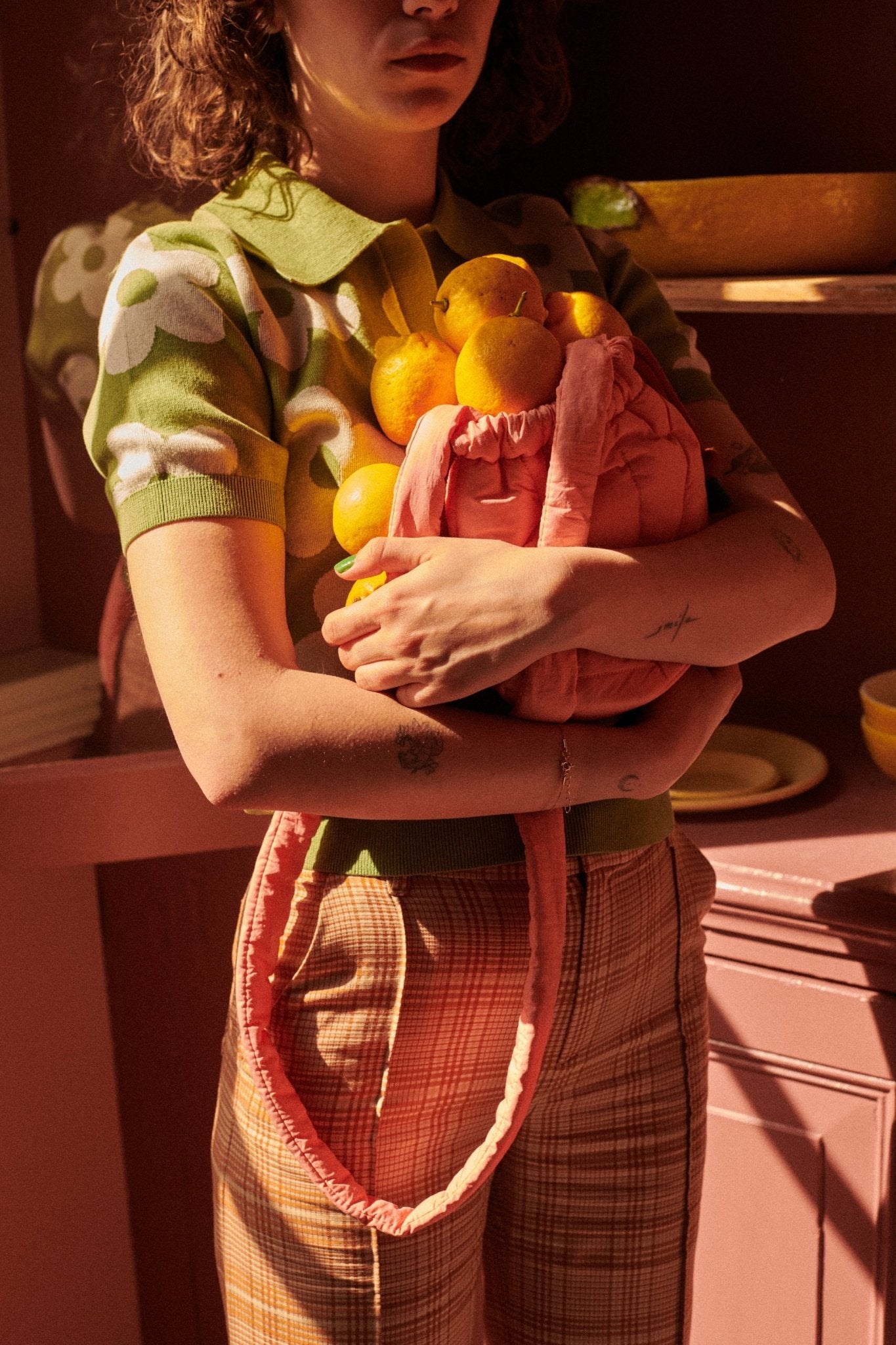 Crossbody kabelka se stahováním THE STICKY SIS CLUB French Pink | Lavly.cz