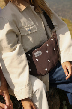 Crossbody ledvinka STUDIO NOOS Brown Hearts Puffy | Stylové doplňky pro děti a ženy | Lavly.cz