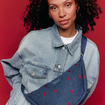 Crossbody ledvinka STUDIO NOOS Dark Blue Red Hearts Denim | Lavly.cz