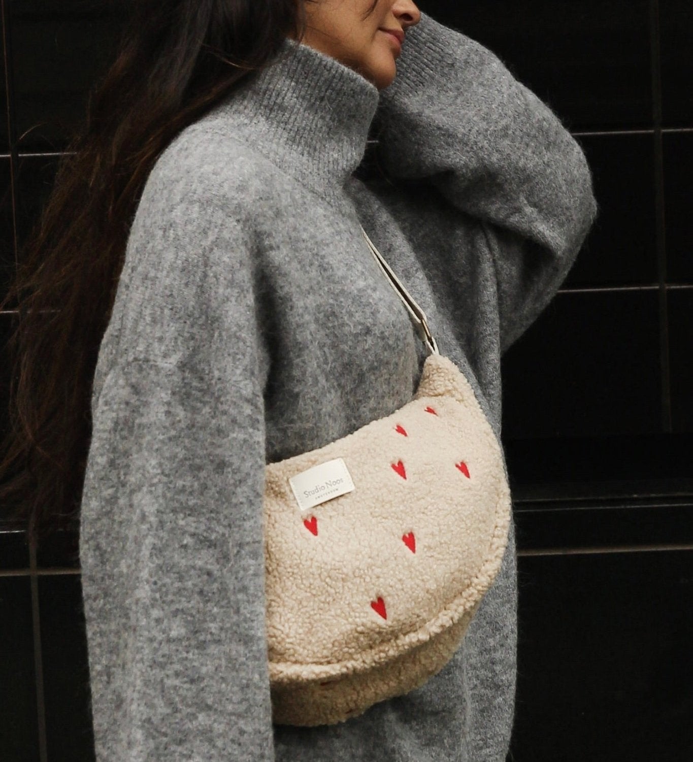 Crossbody ledvinka STUDIO NOOS Ecru Teddy Hearts | Stylové doplňky pro děti a ženy | Lavly.cz