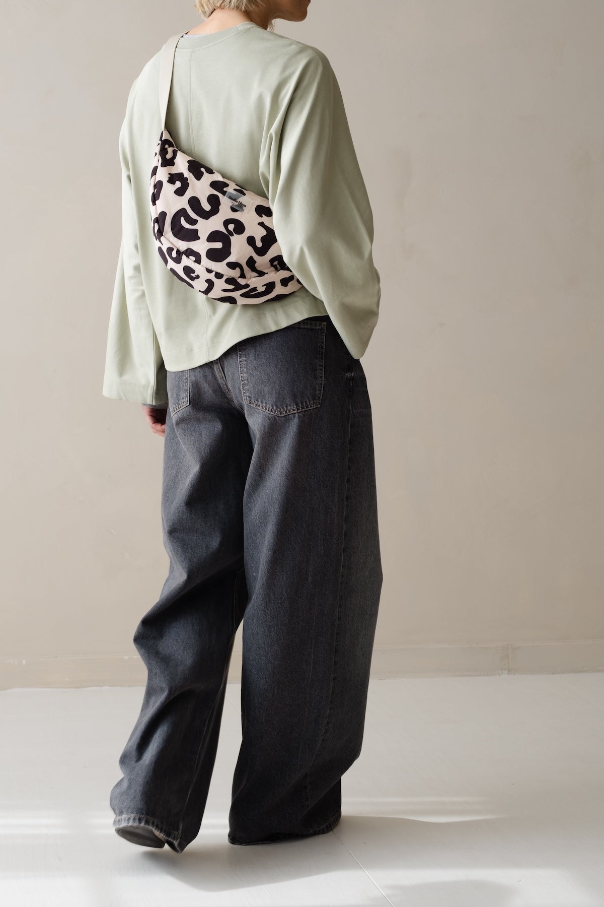 Crossbody ledvinka STUDIO NOOS Holy Cow Puffy - Leopard | Stylové doplňky pro děti a ženy | Lavly.cz