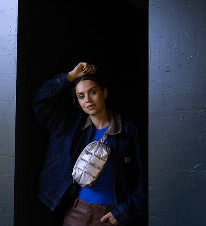 Crossbody ledvinka TINNE+MIA Cilou Greige Gold | Lavly.cz