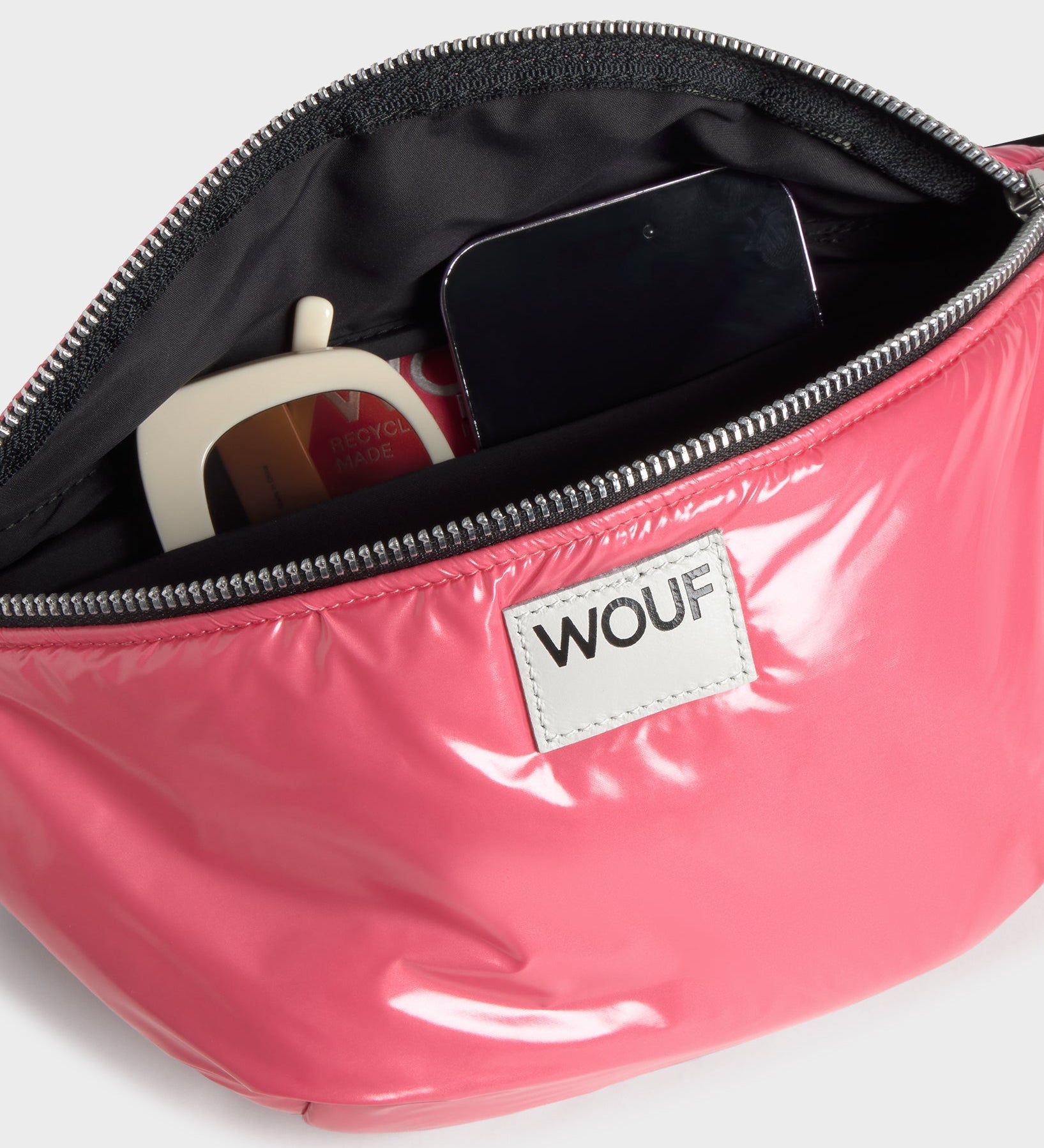 Crossbody ledvinka WOUF Candy Waist bag | Lavly.cz