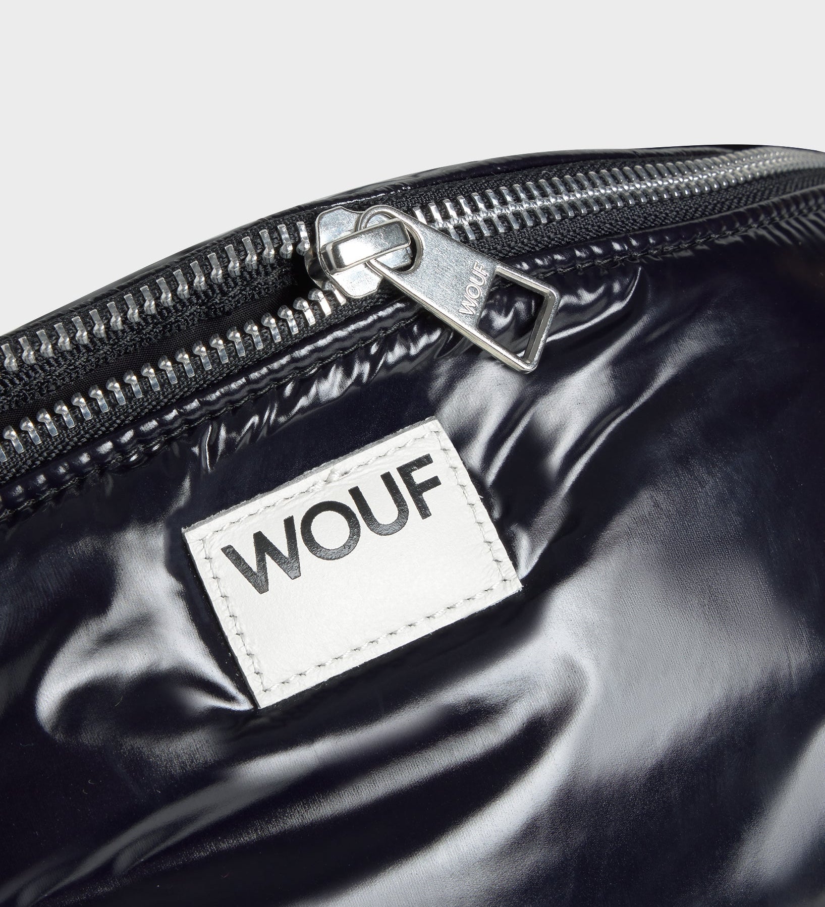 Crossbody ledvinka WOUF Nuit Waist bag | Lavly.cz