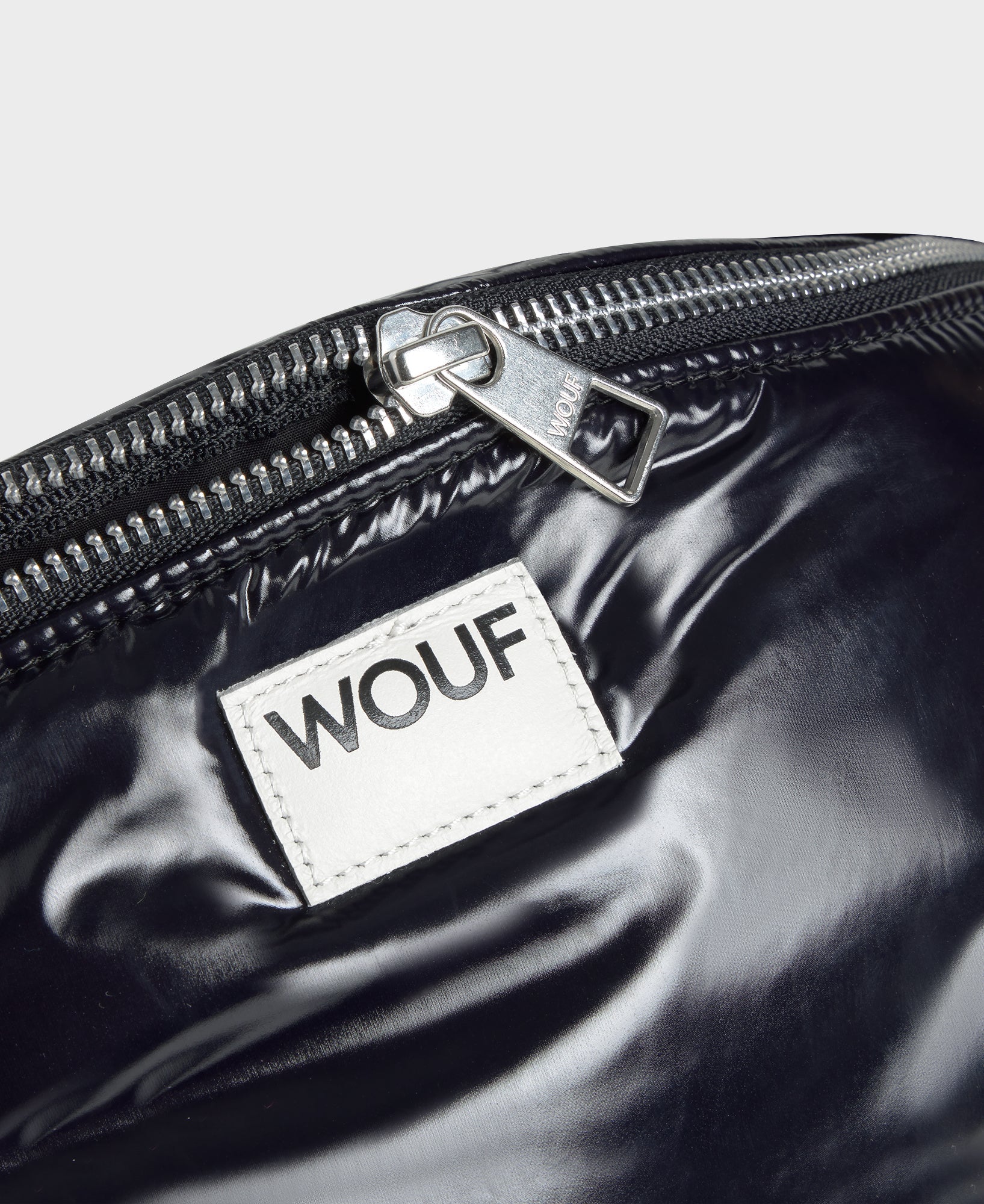 Crossbody ledvinka WOUF Nuit Waist bag | Lavly.cz