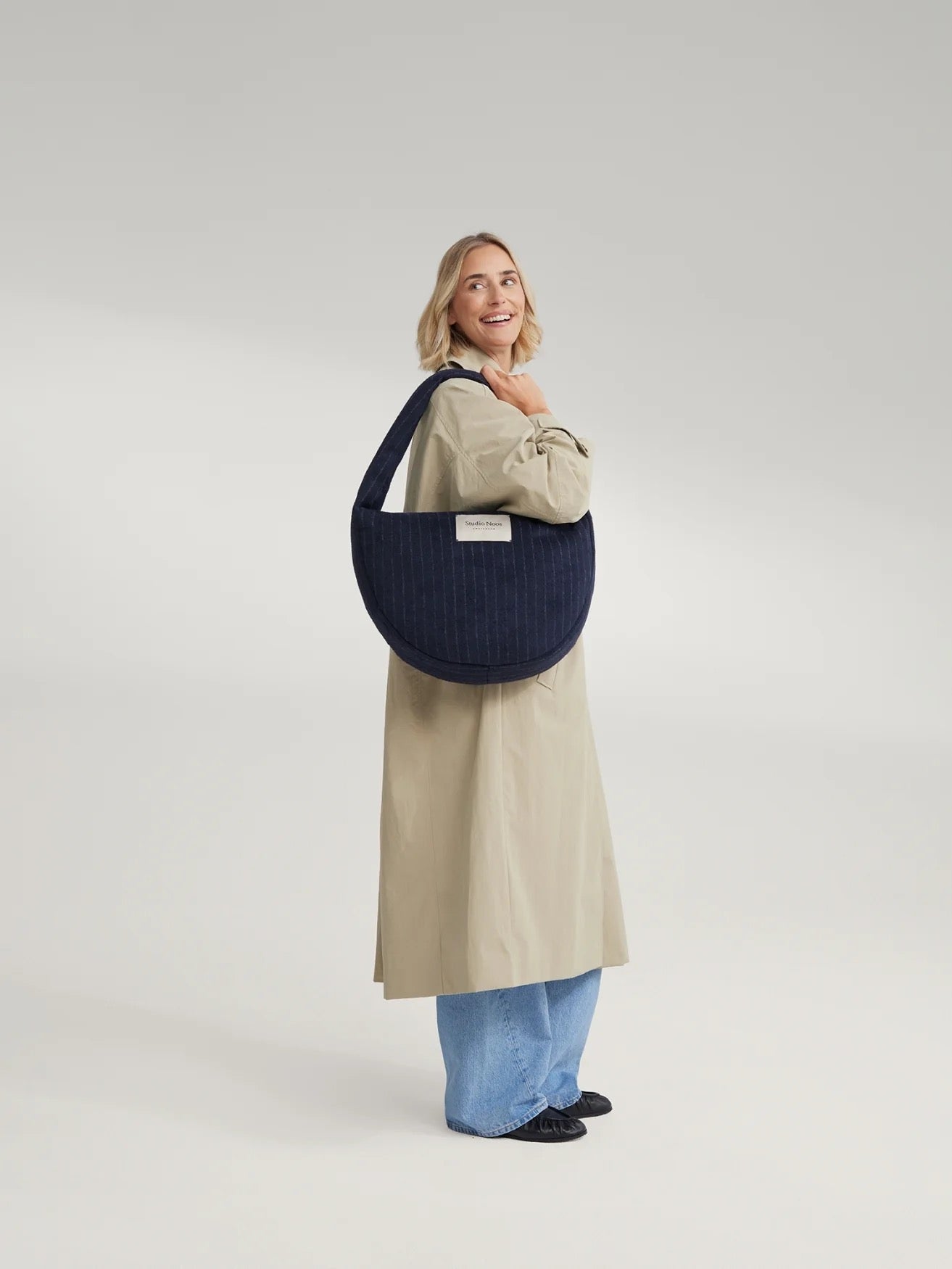 Crossbody taška STUDIO NOOS Dark Blue Flannel Chalkstripe | Lavly.cz