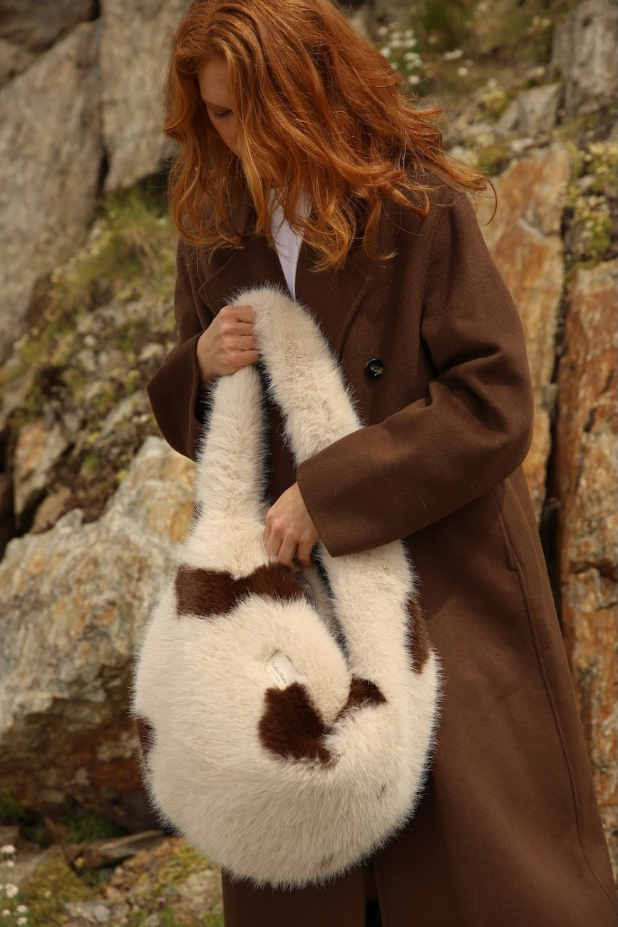 Crossbody taška STUDIO NOOS Holy Cow Faux Fur | Lavly.cz