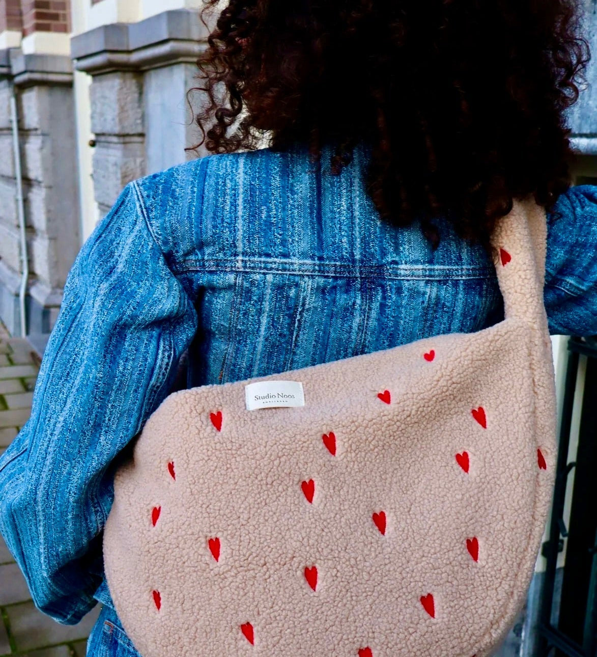 Crossbody taška STUDIO NOOS Teddy Ecru Hearts | Lavly.cz