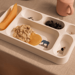 Dělený talíř LIEWOOD Mosu Peach / Sea Shell | Stylové doplňky pro děti a ženy | Lavly.cz