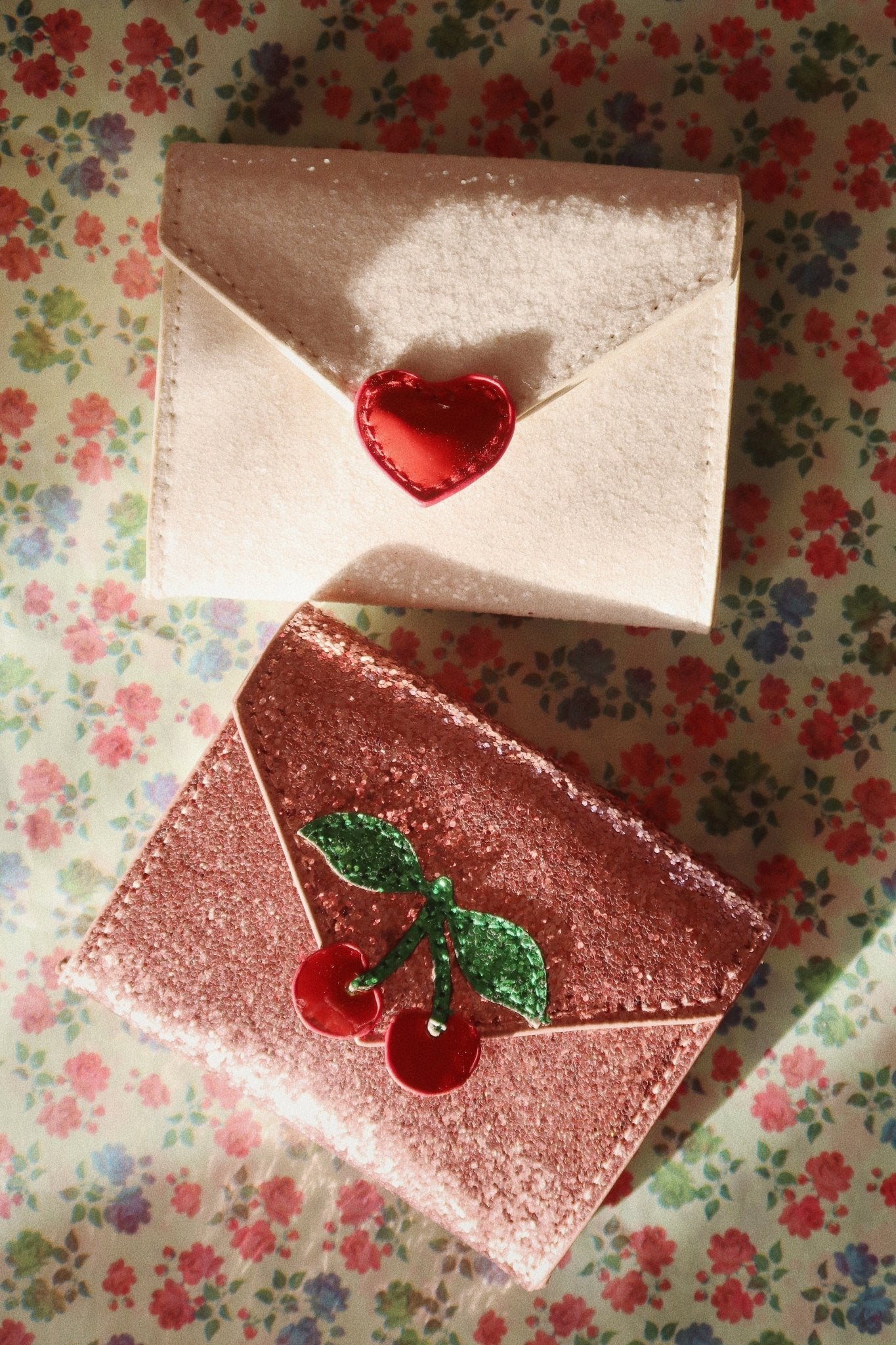 Dětská peněženka KONGES SLOJD Love Letter Cream Glitter | Stylové doplňky pro děti a ženy | Lavly.cz