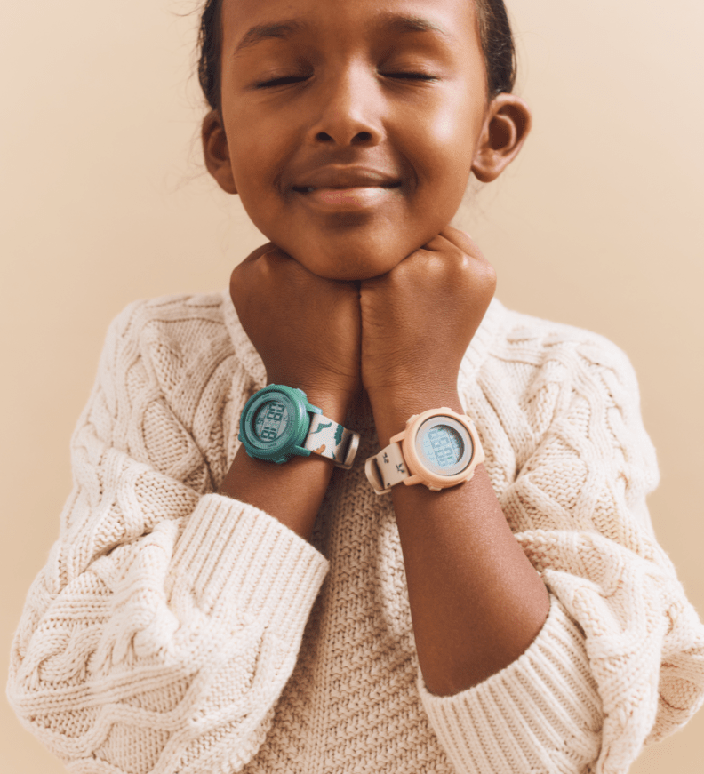 Dětské digitální hodinky LIEWOOD Sussi Dinosaurs / Mist | Stylové doplňky pro děti a ženy | Lavly.cz