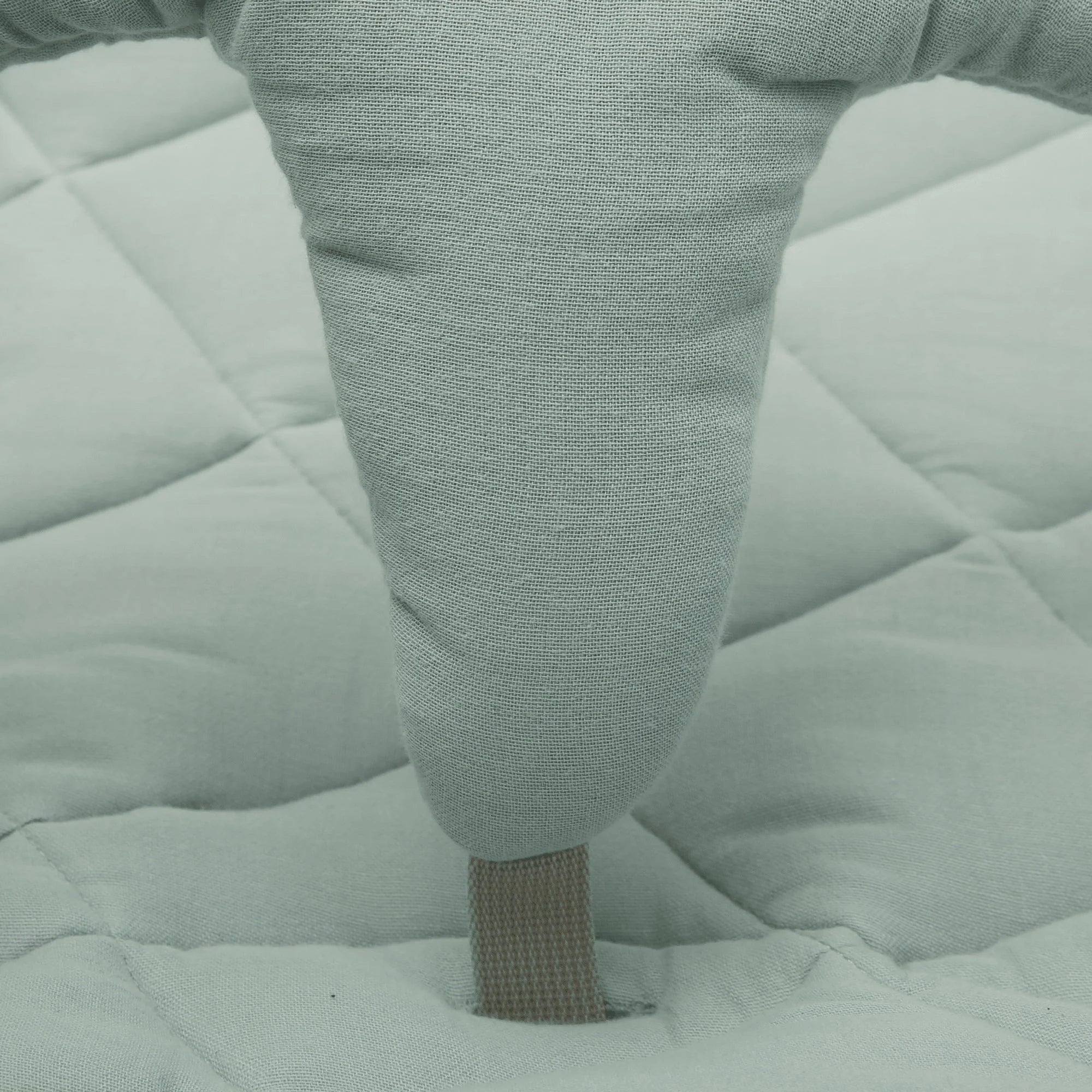 Dětské houpací lehátko CHARLIE CRANE Levo Farrow | Stylové doplňky pro děti a ženy | Lavly.cz