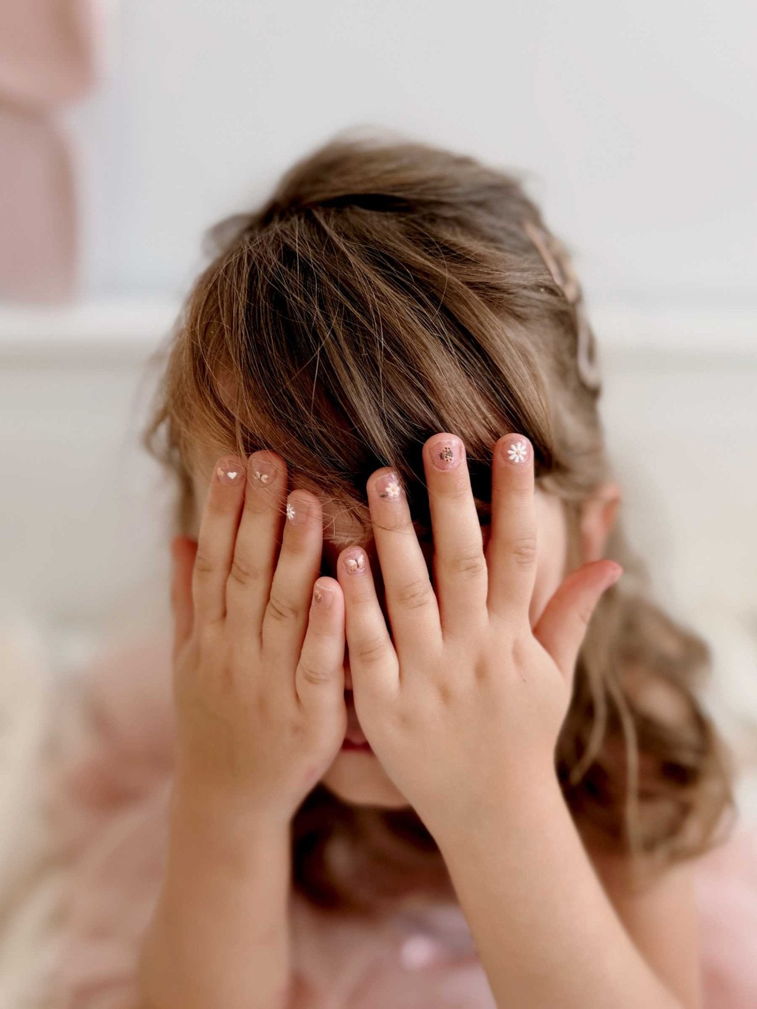 Dětské samolepky na nehty MRS. ERTHA Bows | Lavly.cz