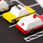 Dřevěné autíčko CANDYLAB Candycar Taxi | Stylové doplňky pro děti a ženy | Lavly.cz
