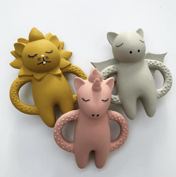 Kaučuková kousátka KONGES SLOJD | Stylové doplňky pro děti a ženy | Lavly.cz