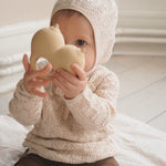 Kaučukové kousátko KONGES SLOJD Babs Creamy White | Stylové doplňky pro děti a ženy | Lavly.cz