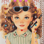 Knížka se samolepkami KONGES SLOJD Glam Me Up | Stylové doplňky pro děti a ženy | Lavly.cz