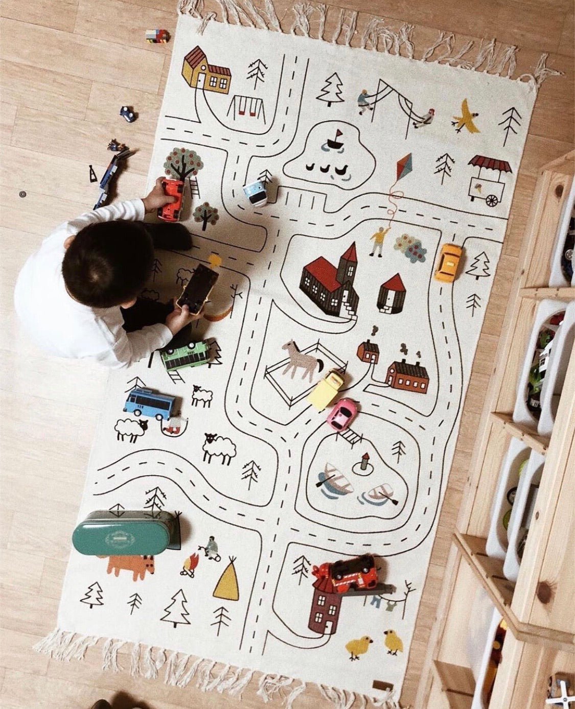 Koberec pro malé objevitele LAKALUK menší | Stylové doplňky pro děti a ženy | Lavly.cz