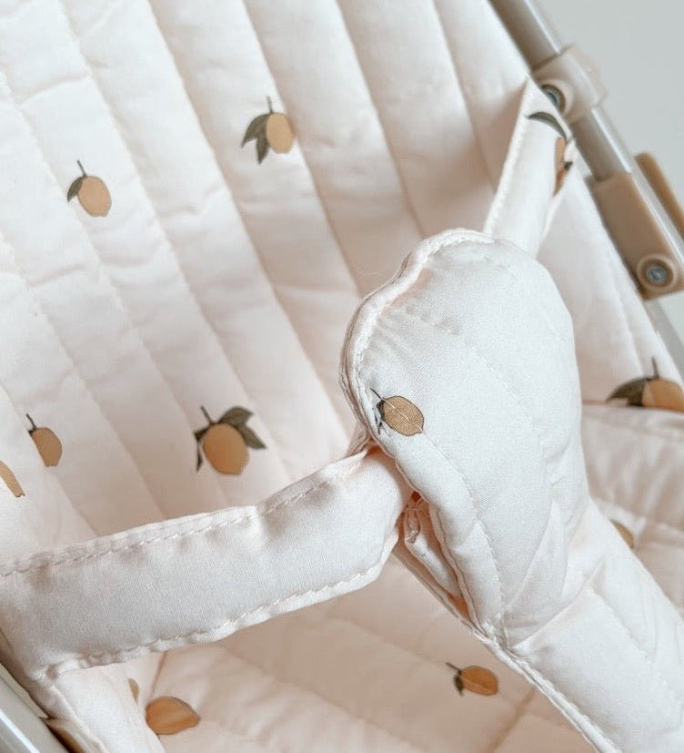 Kočárek pro panenky KONGES SLOJD Lemon | Stylové doplňky pro děti a ženy | Lavly.cz