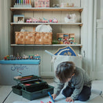 Kreativní kufřík na tvoření – organizér + výtvarné potřeby KONGES SLOJD Olivine | Stylové doplňky pro děti a ženy | Lavly.cz