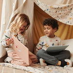 Kreslicí tablet LIEWOOD Zora 13,5" Around the World / Sandy | Stylové doplňky pro děti a ženy | Lavly.cz