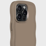Kryt na iPhone HOLDIT Wavy Mocha Brown | Lavly.cz