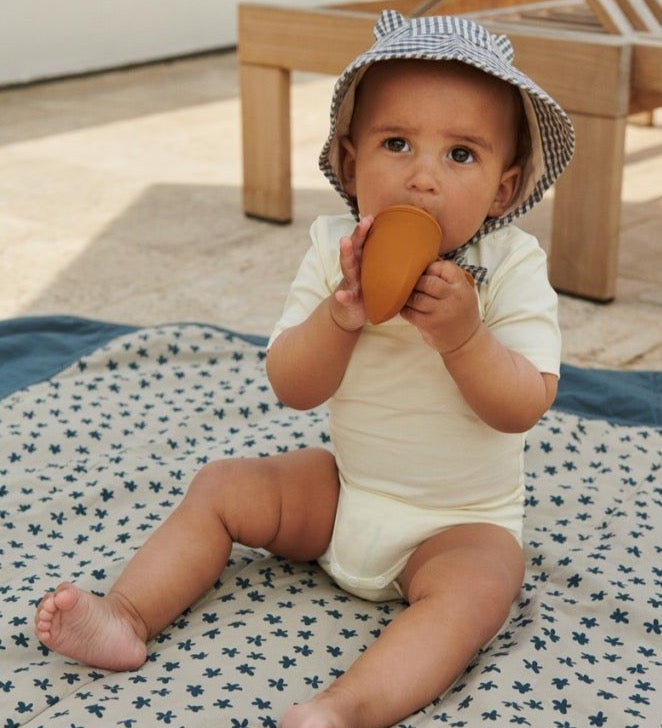 Letní klobouk na zavazování LIEWOOD Rae Blue Wave / Creme de la Creme | Stylové doplňky pro děti a ženy | Lavly.cz