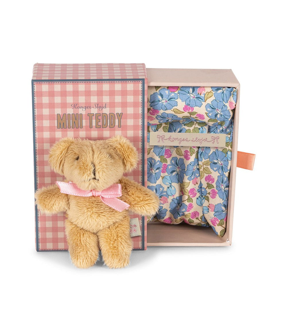 Medvídek v krabičce KONGES SLOJD Elise Bear | Stylové doplňky pro děti a ženy | Lavly.cz