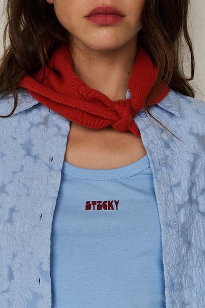 Merino šátek THE STICKY SIS CLUB Chilli | Lavly.cz