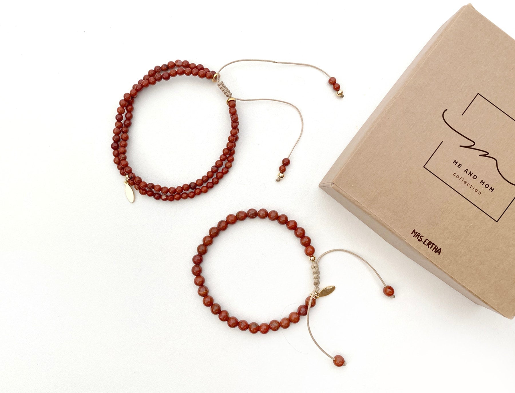 Náramky MRS. ERTHA Mother & Daughter Red Jesper | Lavly.cz