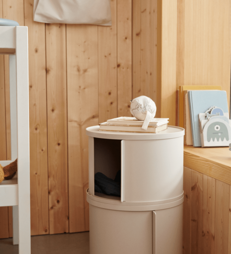 Noční stolek / úložný systém LIEWOOD Nona Sandy | Stylové doplňky pro děti a ženy | Lavly.cz