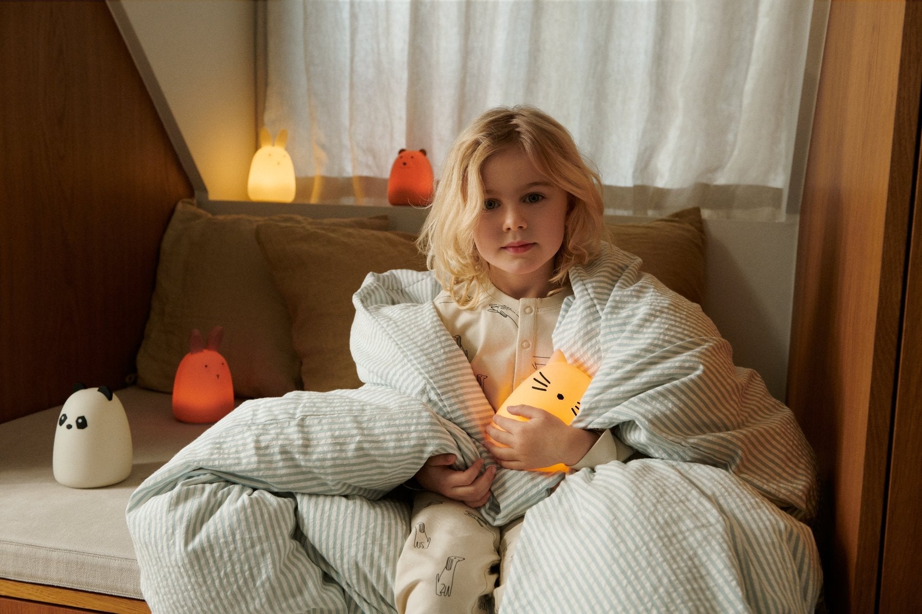 Noční světlo LIEWOOD Winston Králíček Creme de la Creme | Stylové doplňky pro děti a ženy | Lavly.cz