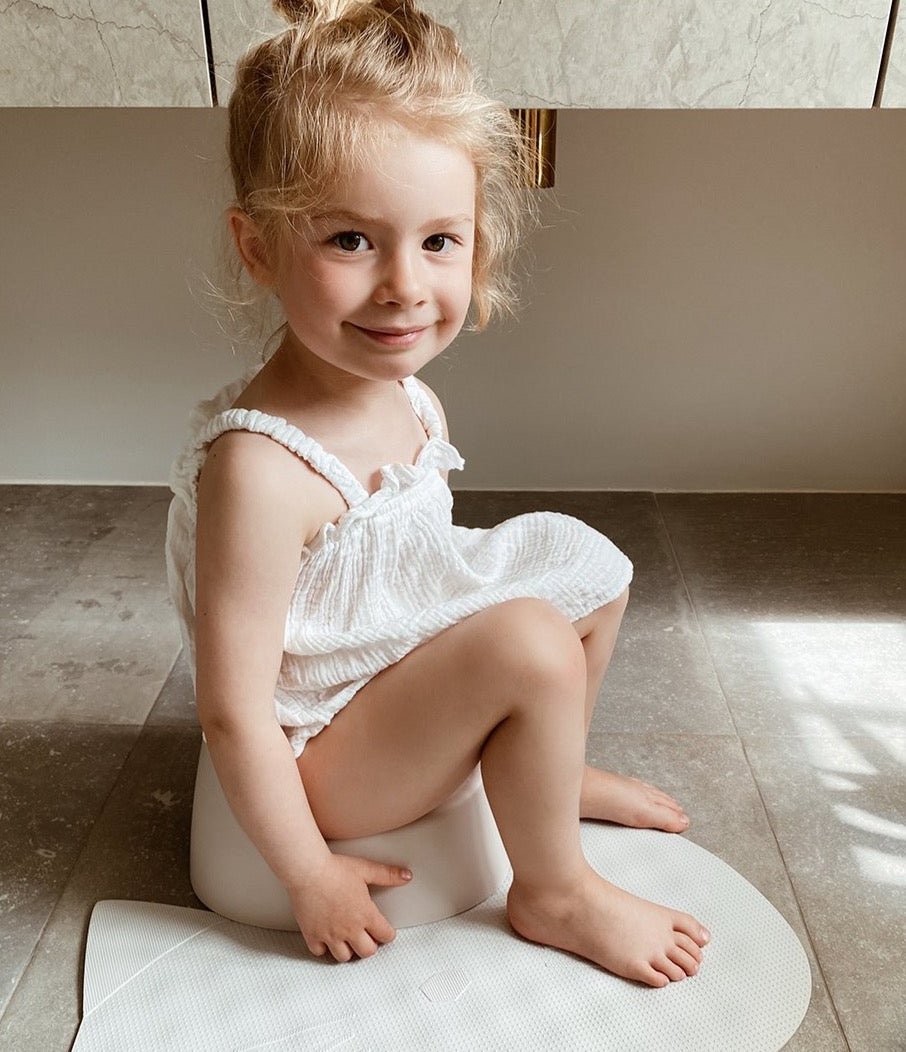 Nočník LIEWOOD Jonatan Pískový Sandy | Stylové doplňky pro děti a ženy | Lavly.cz