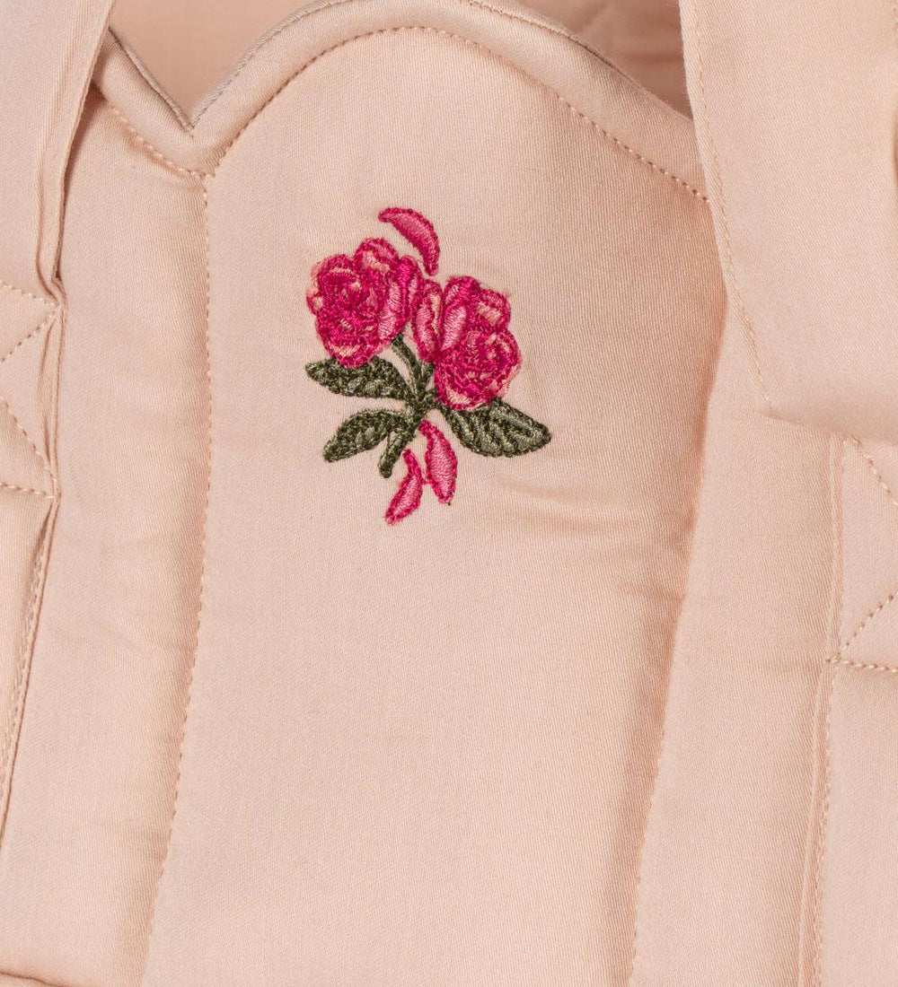 Nosítko na panenky KONGES SLOJD Cameo Rose | Stylové doplňky pro děti a ženy | Lavly.cz