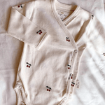 Novorozenecké body KONGES SLOJD Cherry | Stylové doplňky pro děti a ženy | Lavly.cz