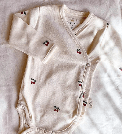 Novorozenecké body KONGES SLOJD Cherry | Stylové doplňky pro děti a ženy | Lavly.cz