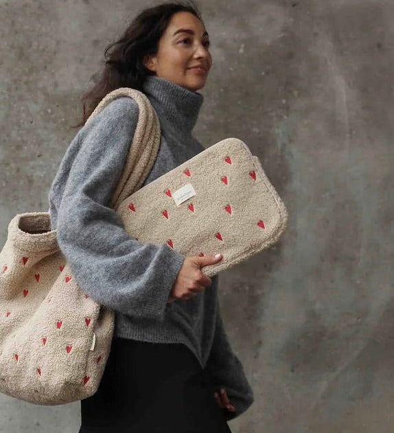 Obal na notebook STUDIO NOOS Ecru Teddy Hearts | Lavly.cz