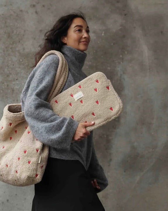 Obal na notebook STUDIO NOOS Ecru Teddy Hearts | Lavly.cz