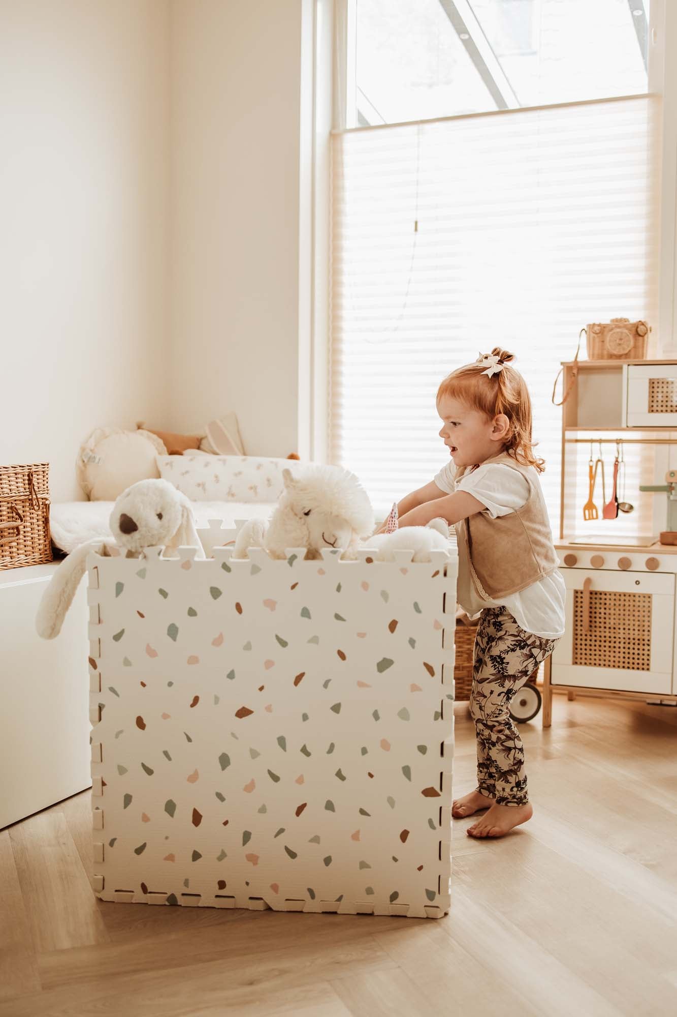 Oboustranná puzzle podložka PLAY&GO Město / Terazzo | Stylové doplňky pro děti a ženy | Lavly.cz