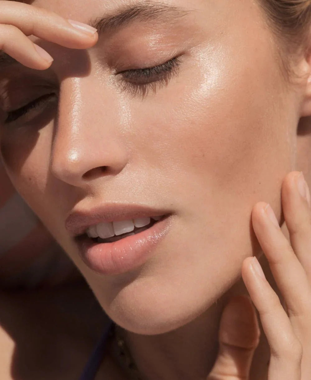 Opalovací fluid na obličej SPF 50 bez parfemace V.SUN | Lavly.cz
