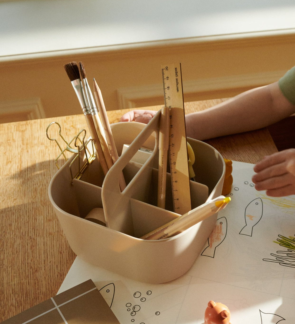 Organizér na psací potřeby LIEWOOD May Sandy | Stylové doplňky pro děti a ženy | Lavly.cz